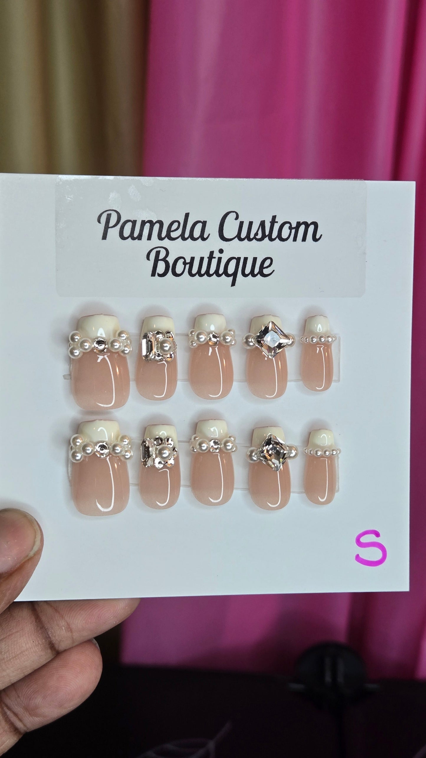 BLING SHORT SQUARE Pamela Custom Boutique